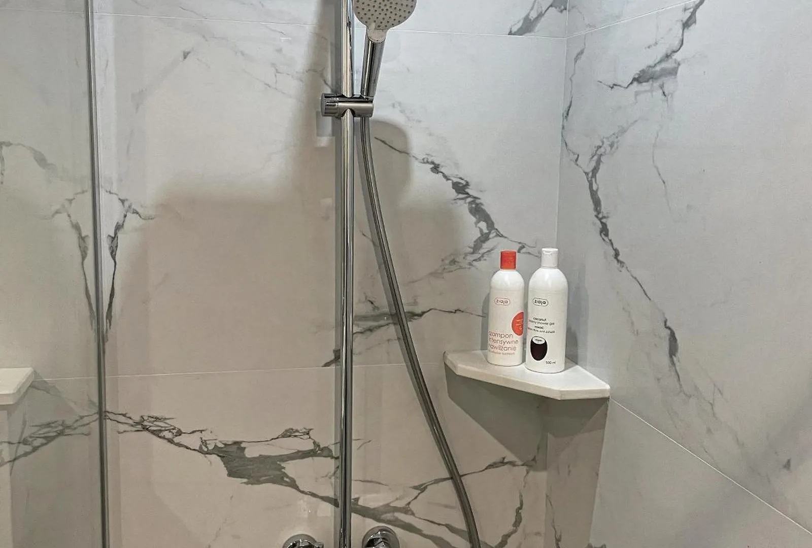 Tbilisi Luxury Apartment 格鲁吉亚