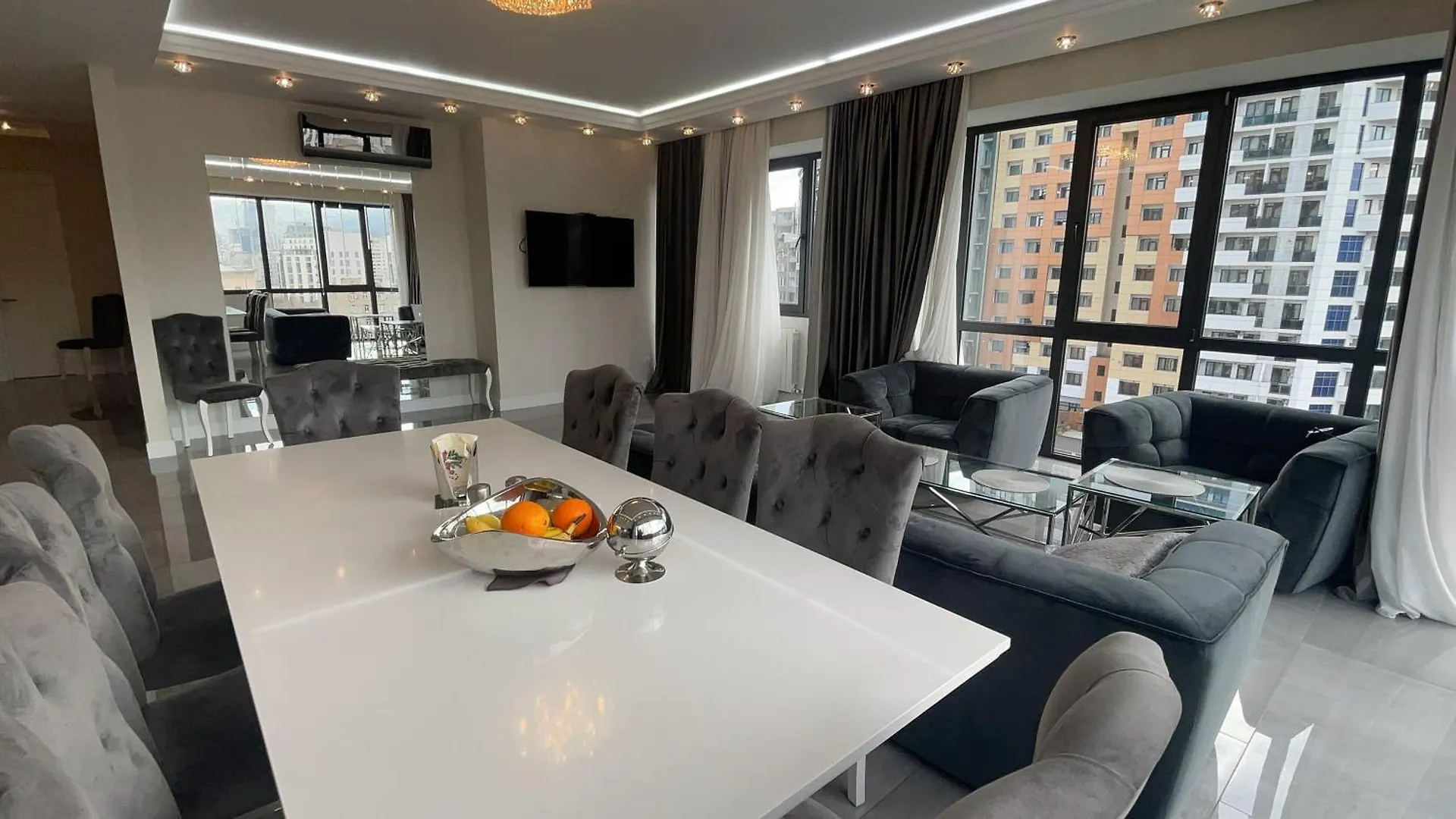 Tbilisi Luxury Apartment 格鲁吉亚